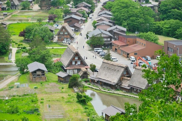 白川鄉合掌村-世界文化遺產-像極了薑餅屋