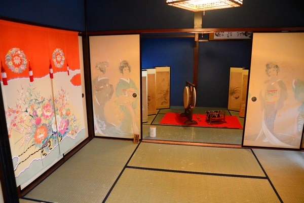 金澤東茶屋街-保留江戶時代茶屋文化的歷史街區