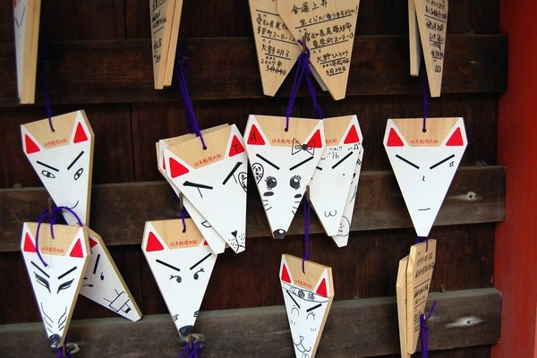 伏見稻荷大社-有千本鳥居的京都特色神社