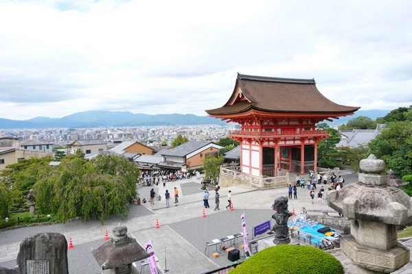 清水寺-賞櫻夜櫻與賞楓夜楓京都初旅必看景點