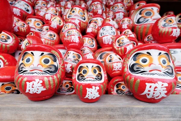 勝尾寺-大阪特色景點-到處都有小達摩的寺院