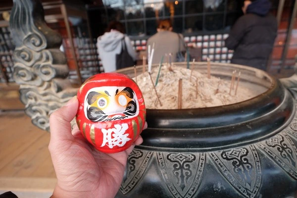 勝尾寺-大阪特色景點-到處都有小達摩的寺院