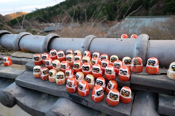 勝尾寺-大阪特色景點-到處都有小達摩的寺院